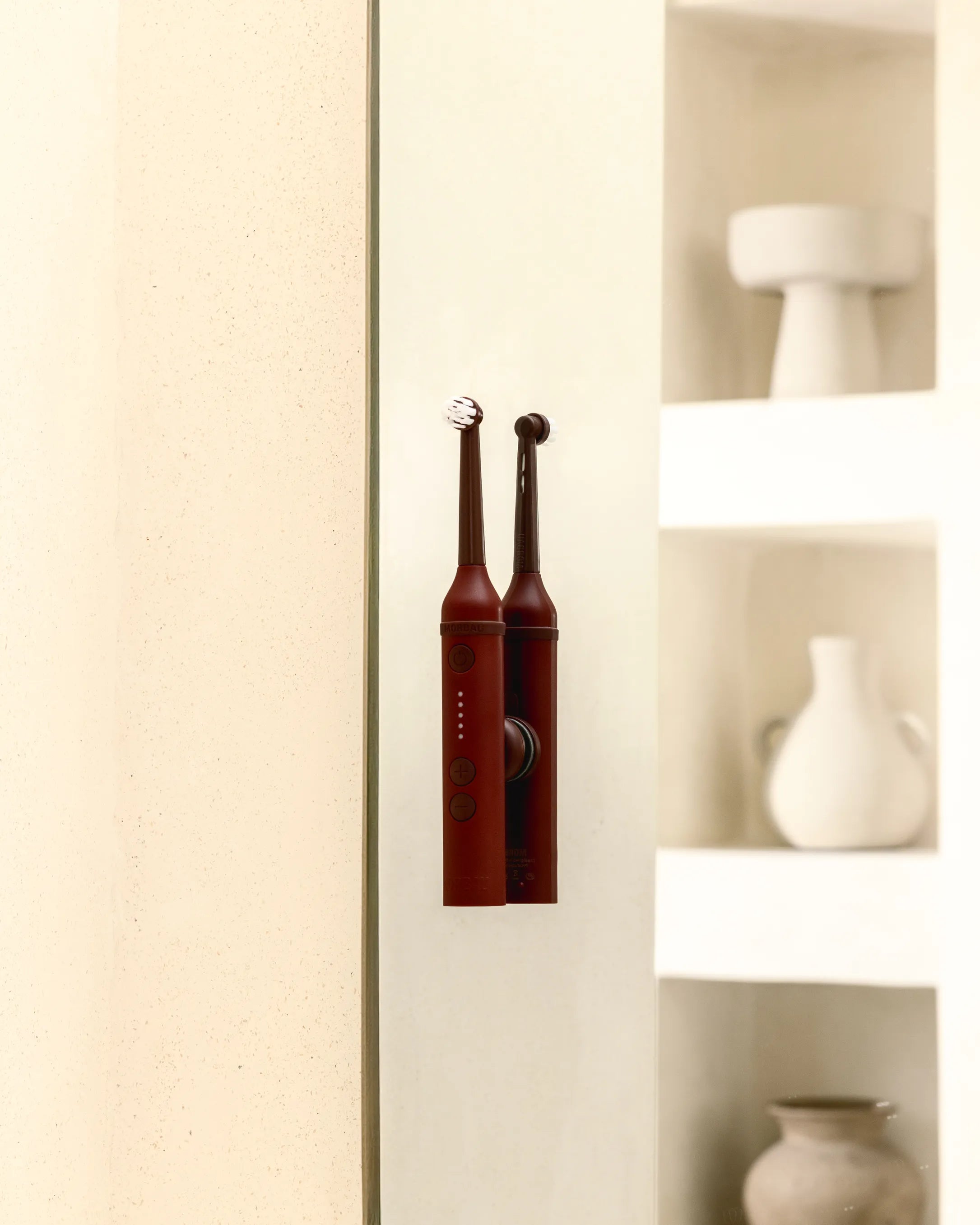 Brush 001 - Amber Red